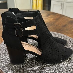 Black Heeled Boots with Cut-Out Design
